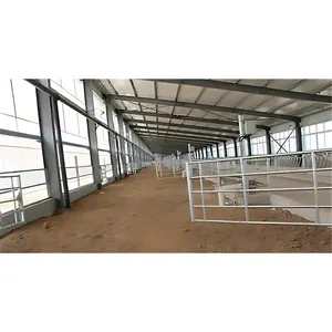 Struttura in acciaio a basso costo stalla costruzione prefabbricata per allevamento di bovini struttura in metallo di capra capannone per pecore design gratuito