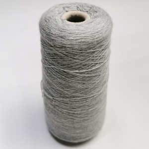 Nouvelle-zélande <span class=keywords><strong>laine</strong></span> 100% tricot à la main Style haute torsion conception à la mode couture tricot tissage tapis utiliser du fil - Product Image 2