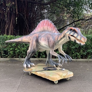 Scultura Animatronica Realistica di Spinosauro in Silicone, Esposizione Personalizzata per Musei Naturalistici, Luoghi Panoramici ed Eventi - Product Image 4
