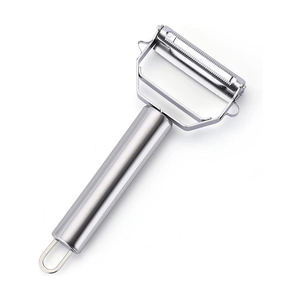 Éplucheur à légumes julienne 2-en-1 en acier inoxydable ultra-affûté pour carottes, pommes de terre, concombres – Ustensile métallique - Product Image 1