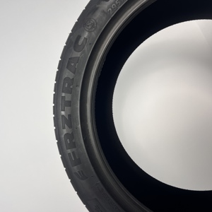 Pneu LEOPARD INTERNATION FRZTRAC SPORT <span class=keywords><strong>RC600</strong></span> RIDAIL de haute qualité UHP à prix avantageux 235/45R18 - Product Image 3