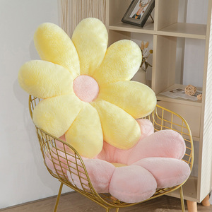 Logo brodé tournesol oreiller peluche pétale coussin pour chambre et bureau chaise décoration jouet et oreiller - Product Image 2
