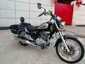Moto Cruiser Suzuki GZ150 Vintage Monocylindre – Économe en Carburant et Durable – Produit d'Occasion – Motos à Essence - Product Image 5