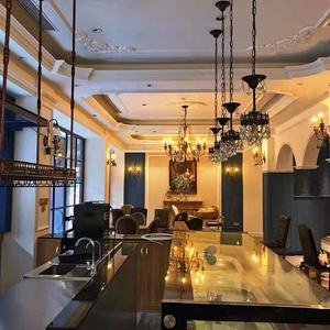 <span class=keywords><strong>Porte</strong></span> de <span class=keywords><strong>garage</strong></span> à double battant verticale inclinable en aluminium et verre de style moderne avec surface finie - Product Image 4