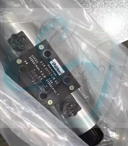 Nouveau distributeur directionnel à solénoïdes quatre voies SD3W002CNJW série D3W hydraulique 350 bars NG10 150 L/min 24V en stock - Product Image 1