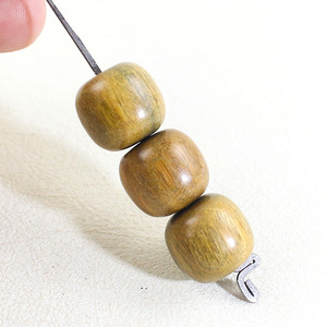 Perles en bois de santal 14x15mm pour la fabrication de bracelets, accessoires faits à la main de style chinois, accessoires de bricolage - Product Image 1