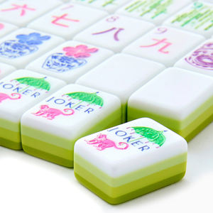 Jeu de tuiles de mahjong moderne en mélamine acrylique américaine personnalisé, jeu de mahjong mignon, cadeau de mahjong de Singapour, de Japon, de Malaisie, artisanat - Product Image 3