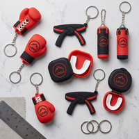 Porte-clés de sport en PVC souple 3D avec logo personnalisé, ensemble de porte-clés en forme de gant de boxe, porte-clés promotionnel en vrac pour les arts martiaux