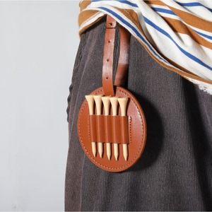 Étui de rangement pour tees de golf en cuir marron, support rond portable avec sangle pour la protection et le transport des tees - Product Image 2