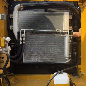 รถขุดตีนตะขาบ CAT320D2 มือสองคุณภาพสูง สภาพดี น้ำหนัก 20 ตัน ราคาถูก เครื่องจักรก่อสร้าง - Product Image 3