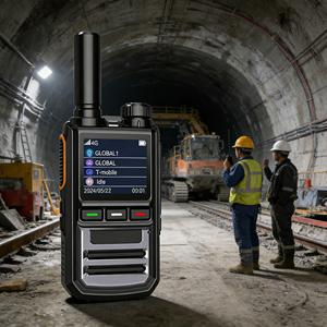 Binqi BQ-220 4G LTE POC Walkie Talkie con Soporte para Tarjeta SIM, GPS, Certificación FCC, 2500-3000mAh, IP23 Resistente al Agua, Llamadas en Grupo, Inglés - Product Image 4