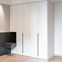 Armoire de rangement avec poignées, moderne, pour chambre principale, en MDF gris, laque rotin de luxe