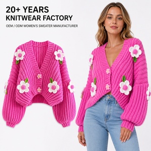 Cárdigan de punto grueso de manga larga para mujer, diseño de <span class=keywords><strong>flores</strong></span> bordadas <span class=keywords><strong>con</strong></span> lazo rosa y técnicas de ganchillo, cuello en V, ideal para invierno. - Product Image 1