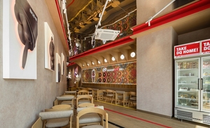 Siente la diversión, vence al sol: el paraíso del helado - Product Image 5