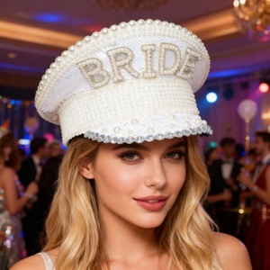 Nuovo Cappello Navy con Diamanti Stile Punk Y2K, Berretto da Donna Dorato per Feste - Product Image 6