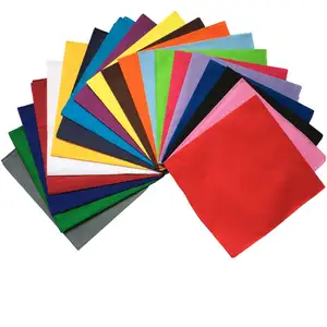 Großhandel Baumwolle Plain gefärbte quadratische Hals Bandana Damen magische quadratische Stirnband Kopftuch einfarbige Bandana