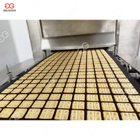 Ligne de production intégrée de biscuits comprimés de régime Machine de mise en forme de biscuits à la crème glacée pour biscuits craquelins