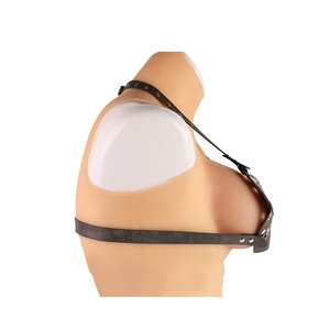 QKKQ Sujetador de Pecho BDSM, Lencería de Restricción, Ropa Interior Sexy, Cinturón de Bondage, Pinzas para Pezones, Sujetador de Cuero, Juguetes Sexuales para Parejas - Product Image 5