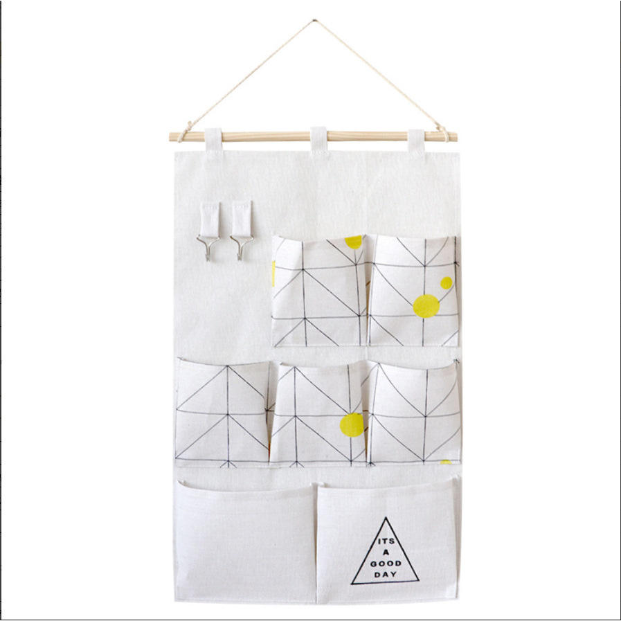 7-mouth diamond pattern polka dot