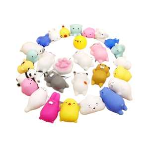 Jouets Mochi Squishy en Peluche Miniatures Anti-Stress pour Enfants – Idéal pour Noël, Fêtes, Cadeaux d'Anniversaire et Faveurs de Fête pour Enfants - Product Image 5