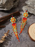 Anting-anting lingkaran berbentuk bunga bergaya boho chic buatan tangan, mutiara, manik-manik biji besar yang lucu, desain vintage untuk pernikahan, mode India