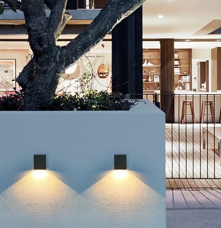 Mini square Downward Lighting Single Head Outdoor Wall Light Waterproof Eave Decorative Background Wall Atmosphere Light · image 3