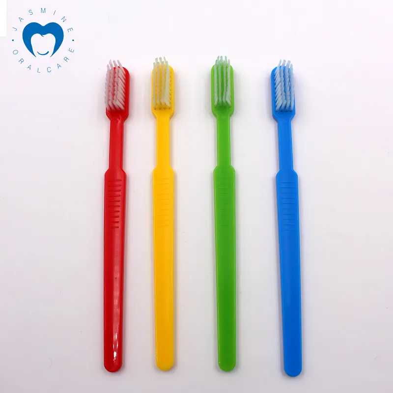 2023 Popular Pre- pasted Toothbrush Disposable Hotel 39 tufts Medium Bristle Toorhbrush