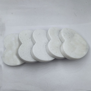 Rodajas de piedra de jade blanco de 99x90x16mm en forma de corazón y 100x16mm redondas talladas a mano, suministros artesanales para diversos usos - Product Image 3