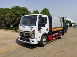 Camion compacteur HOWO d'occasion pour l'assainissement urbain, version diesel automatique, grand véhicule de transfert de déchets pour décharges sanitaires - Product Image 2