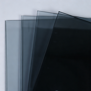 Verre flotté teinté gris cristal avec revêtement de protection solaire pour les gratte-ciel commerciaux et les projets de bâtiments écologiques - Product Image 2