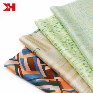 <span class=keywords><strong>Tela</strong></span> 100% Poliéster Charmeuse Satinado, <span class=keywords><strong>Tela</strong></span> de Seda Suave y Sedosa, Textiles Impresos Digitalmente para Vestidos de Satén - Product Image 1