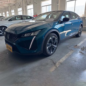 Coches usados Dongfeng <span class=keywords><strong>Peugeot</strong></span> <span class=keywords><strong>408X</strong></span> 2023 1,6 T Coche medio ilimitado Gasolina 1,6 T 175 HP L4 5 plazas Hatchback Segunda mano - Product Image 1