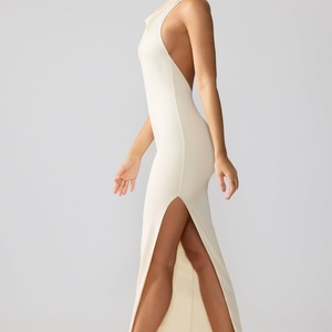 Robe longue élégante et tendance en jersey de qualité supérieure, col bénitier, dos nu, couleur ivoire, pour soirées de luxe - Product Image 3