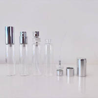 Flacons de parfum en verre opaque magenta de luxe, best-sellers, 10 ml, 20 ml, 30 ml, avec décalcomanie givrée et pulvérisateur personnalisable