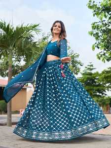 Ropa india y pakistaní Lehenga Choli tradicional para mujer Ropa de boda y Festival a precio de lote - Product Image 3