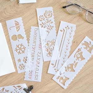 Ensemble de pochoirs populaires en plastique PET écologique avec <span class=keywords><strong>lettres</strong></span>, chiffres, symboles, animaux et plantes <span class=keywords><strong>pour</strong></span> l'éducation des enfants et la décoration de fêtes - Product Image 3