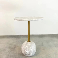 Tables basses et d'appoint rondes modernes de luxe, cadre en acier inoxydable doré, plateau en métal, ensemble de meubles de salon personnalisable
