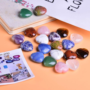 3cm Coeur Naturel Cristal Bulks Love Palm Pocket Healing Sculpted Mini Gems Reiki Chakra Energy Balance Meditation Decor Gift - Product Image 3