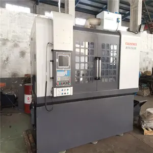 Gran oferta YK3150 CNC 6 módulos 4 ejes máquina de tallado de engranajes de procesamiento de engranajes helicoidales de corte de metal automática