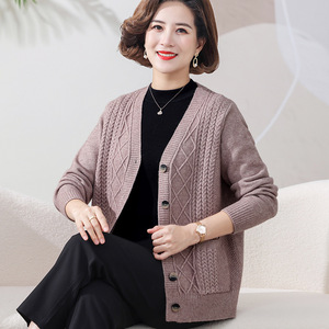 Nueva moda de otoño e invierno para mujeres de mediana edad y mayores, cárdigan de <span class=keywords><strong>punto</strong></span> con cable grueso con cuello en V, <span class=keywords><strong>chaqueta</strong></span> informal para madre - Product Image 4