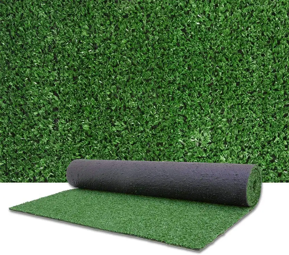 Yeşil açık peyzaj sentetik futbol stadyumu alan rulo çim suni çim koyarak