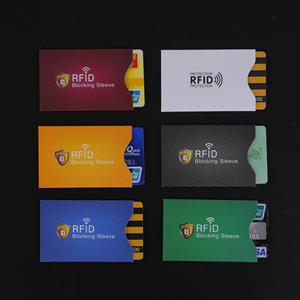 Funda Protectora de Aluminio <span class=keywords><strong>con</strong></span> Recubrimiento de Cobre Personalizada, Anti-Escaneo, Bloqueo RFID para Pasaportes, Tarjetas de Crédito y Bancarias - Product Image 1