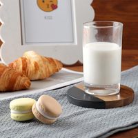 Sous-verre rond en bois d'acacia écologique, moderne et très vendu, pour la décoration intérieure, tapis de table de Noël, avec logo personnalisé pour une utilisation sur table