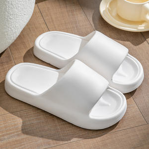 Sandales d'intérieur confortables à bout ouvert en EVA léger pour femmes, antidérapantes, pour la salle de bain, pantoufles à semelle épaisse - Product Image 1