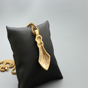 <b>Dart</b> Shaped Pendant Necklace Fashion Gold Stainless Steel Unisex Gift Jewelry - Product Image 3