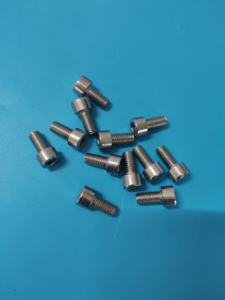 قطع غيار آلة نفخ الزجاجات والتعليب برؤوس مقعرة XGY-0449، أجزاء فولاذية مصنعة بتقنية التحكم الرقمي بالحاسوب - Product Image 6