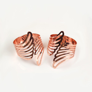 Hotel Angel Wings Plumas Servilleteros Ala de oro Color Preservación Chapado Servilleteros - Product Image 6