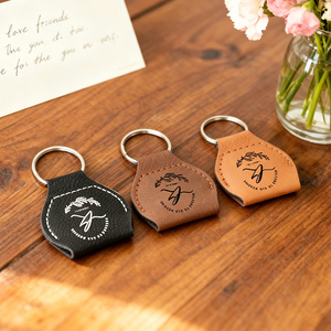 Moneda de Regalo Personalizada con Mensaje Grabado a Láser y Bolsa de Cuero PU, para Pensar en Ti - Product Image 4