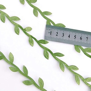 Guirlande de feuilles de saule artificielles Wen Jin, 10 cm, en tissu polyester, pour décoration de mariage en extérieur, verdure, bricolage, couronne, guirlande - Product Image 4