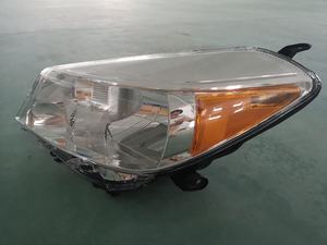 Lampe frontale phare voiture accessoires 81170-52D30 81130-52D30 pour <span class=keywords><strong>Yaris</strong></span> US <span class=keywords><strong>LE</strong></span> <span class=keywords><strong>2012</strong></span> 2013 2014 - Product Image 2